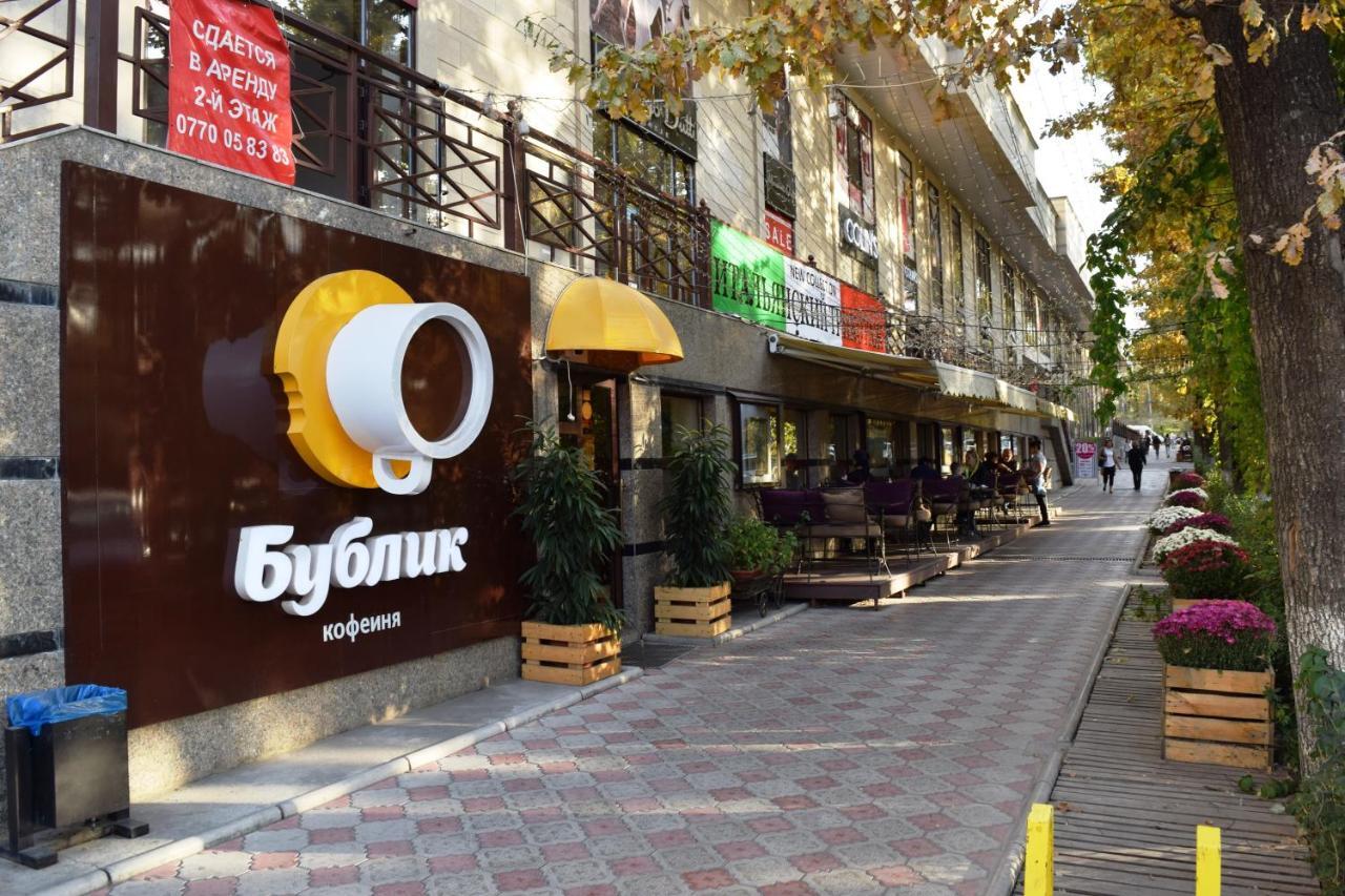 Bishkek Sunny Apartment In The Center エクステリア 写真
